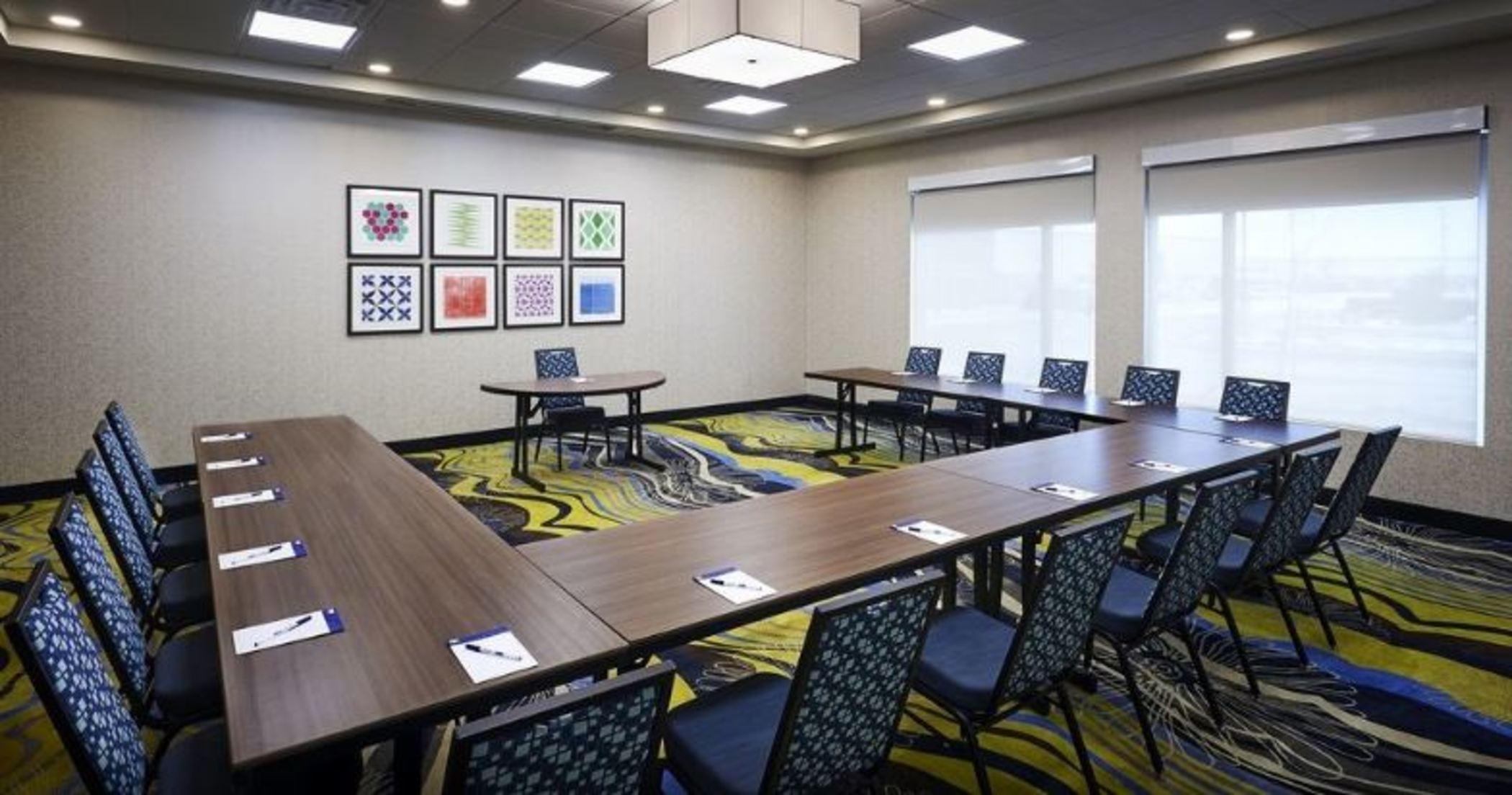 Holiday Inn Express & Suites - Brantford By Ihg Luaran gambar