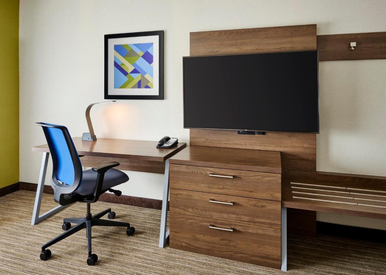 Holiday Inn Express & Suites - Brantford By Ihg Luaran gambar